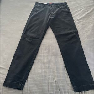 LEVI’S® XX CHINO STANDARD TAPER FIT MEN'S PANTS